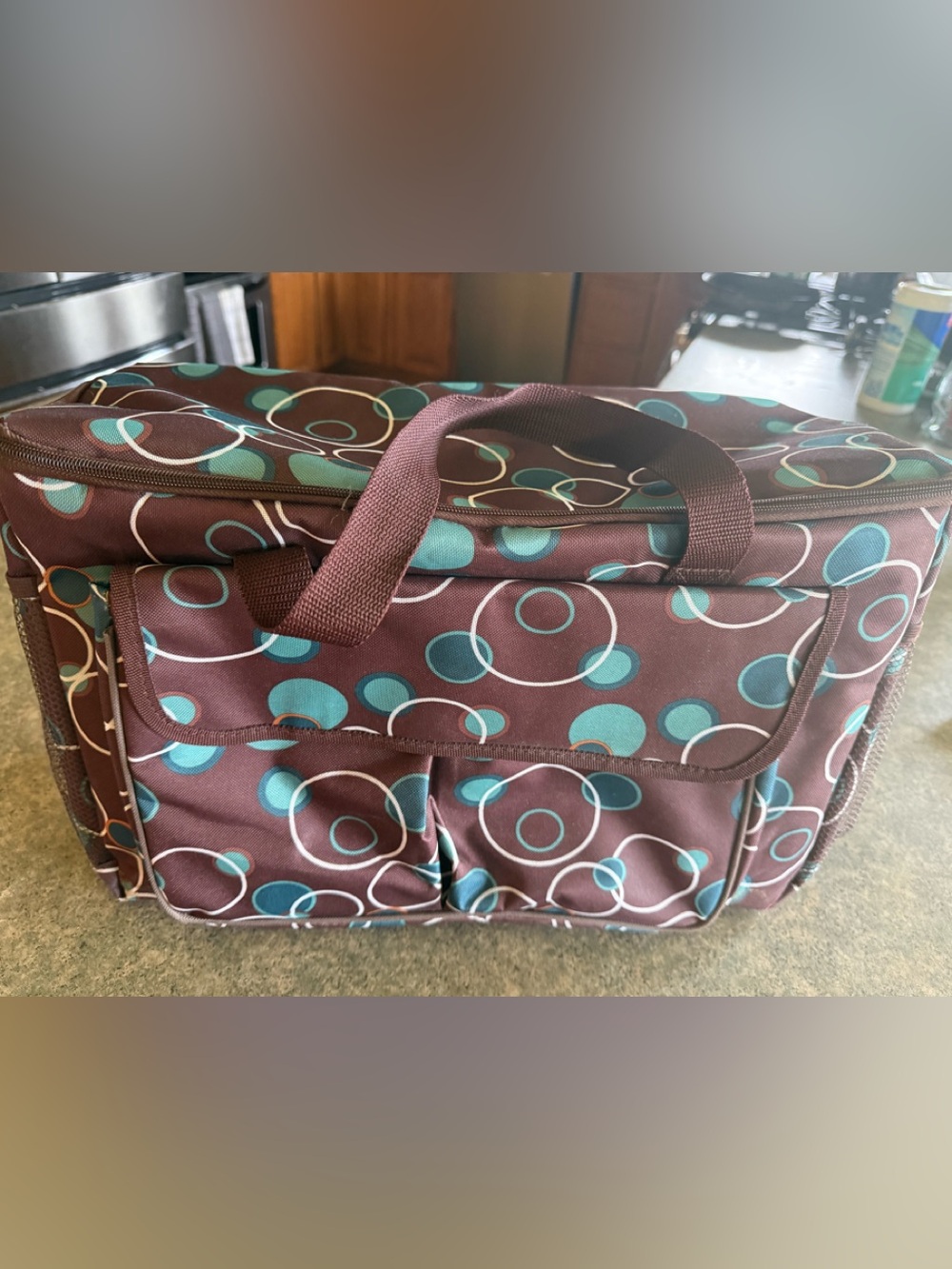 🎀3/$25🎀 NWOT Thirty-One Brown Travel Insulated Tote with Teal Circle Print